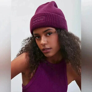 Pantone Purple Hat